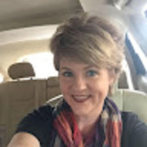 Meet your Posher, Debbie